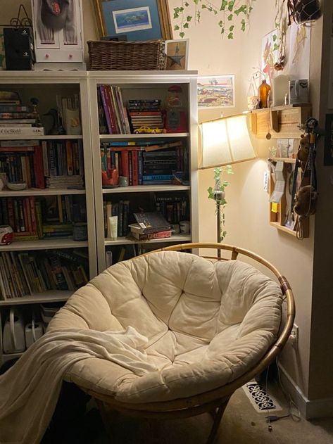 Pinterest Room Decor, Papasan Chair, Redecorate Bedroom, Cozy Room Decor, Dream Room Inspiration, Room Makeover Bedroom, Reading Corner, Room Makeover Inspiration, Cozy Room