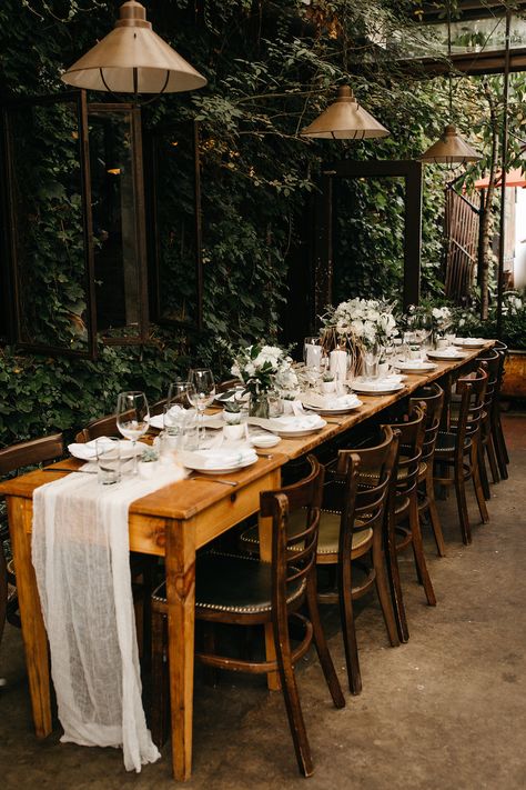 Brooklyn Restaurant Wedding, Aurora Brooklyn Wedding, Micro Wedding Nyc, Nyc Micro Wedding, Minimal Outdoor Wedding, Boho Wedding Spring, Rose Gold Table Decor, Wedding Rose Gold Theme, Chuppah Ideas