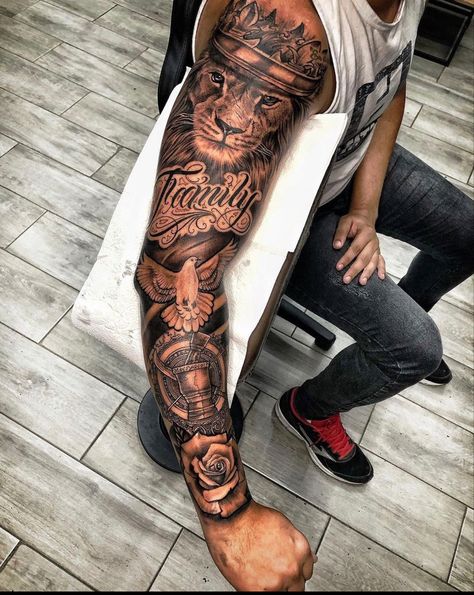 Mens Full Sleeve Tattoo, Family Sleeve Tattoo, Voll Arm-tattoos, Arm Tattoos For Guys Forearm, Family Tattoos For Men, Tiger Tattoo Sleeve, Half Sleeve Tattoos Forearm, Egyptian Tattoo Sleeve, Lion Tattoo Sleeves