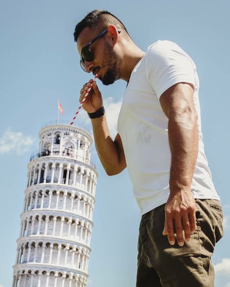 Leaning Tower Of Pisa Photo Ideas, Pisa Photoshoot, Tower Of Pisa Poses, Pisa Picture Ideas, Pisa Italy Poses, Leaning Tower Of Pisa Pose, Pisa Tower Photo Ideas, Pisa Photo Ideas, Pisa Photos