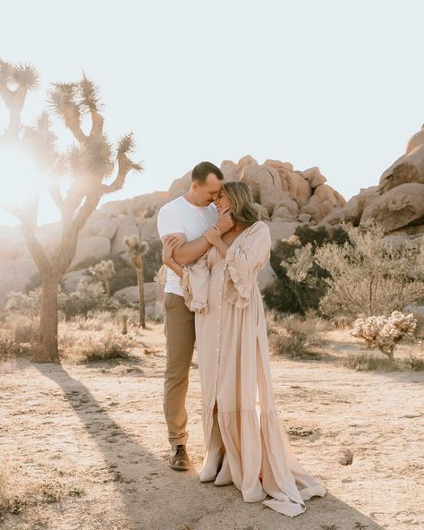 Joshua Tree✨ Swipe to see the edited vs unedited photo using my Run Away With Me Presets! #arizonaphotographer #phoenixphotographer #scottsdalephotographer #lightroompreset #preset #creamypreset #wisconsinphotographer #minnesotaphotographer #couplesphotographer #engagementphotographer #weddingphotographer Desert Maternity Photos, Rock Couple, Unedited Photos, Family Christmas Pictures, Arizona Photographer, Maternity Poses, Maternity Shoot, Maternity Photos, Pregnancy Shoot