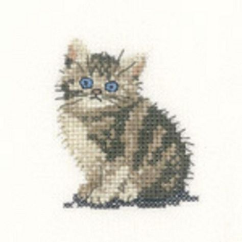 Ratatouille Cross Stitch, Tabby Cat Cross Stitch, Small Cat Cross Stitch, Sea Turtle Cross Stitch, Cat Cross Stitch Patterns, Hummingbird Cross Stitch, Cross Stitch Birds, Kitten Cross Stitch, Cross Stitch Ideas