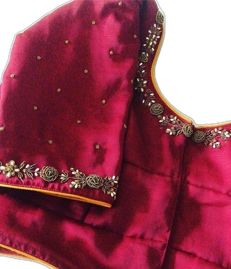 New Blouse Design Images, Simple Wedding Blouse Designs, Blouse Designs Aari Work, Blouse Maggam Work, Blue Blouse Designs, Latest Bridal Blouse Designs, Maggam Work Blouse, New Saree Blouse Designs, Latest Model Blouse Designs