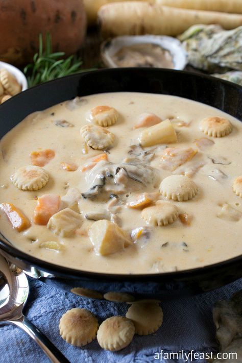 Oyster Stew With Potatoes, Oysters Recipes, Coastal Restaurant, Cooked Goose, Oyster Stew Recipes, Seasoned Oyster Crackers, Vegetable Chowder, Oyster Soup, Oyster Stew