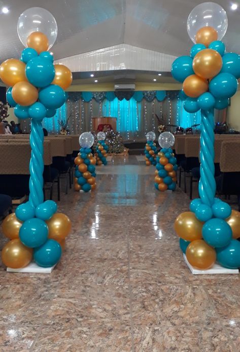 Church Balloon Decoration, Balloon Topiary Centerpieces, Long Balloons Decoration, Long Balloons Ideas, Church Anniversary Decorations, Balloons Columns, College Farewell, Backdrop Draping, Balloon Topiary