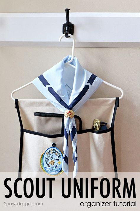 Lion Scout Bag And Hanger, Scout Display Ideas, Cub Scout Skits, Scouts Activities, Cub Scout Uniform, Cub Scouts Wolf, Cub Scouts Bear, Tiger Scouts, Cub Scout Crafts