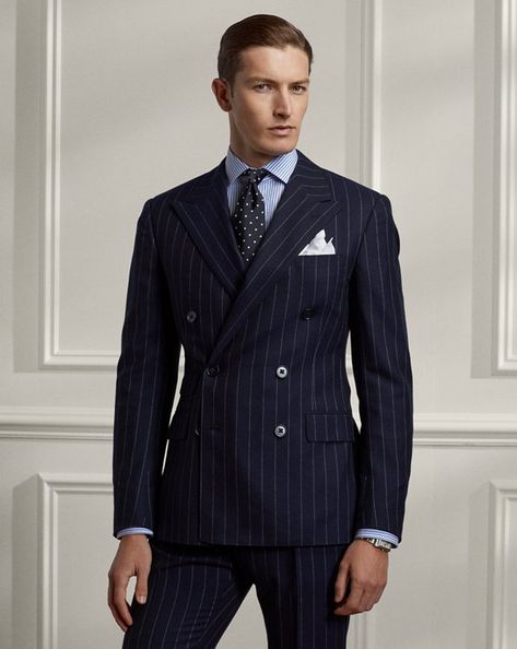 Double Breasted Pinstripe Suit, Classy Menswear, Race Fashion, Blue Pinstripe Suit, Stylish Mens Suits, Gq Fashion, Gentlemen Wear, Slim Fit Suit Men, Classy Suits