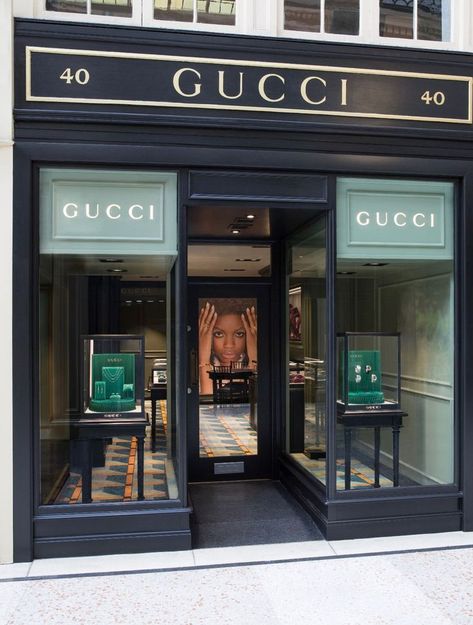 Signage Board, Retail Facade, Brand Sunglasses, Gucci Store, Store Window, Shop Front, Gallery Design, Signage Design, Store Front