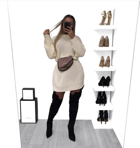 Boots Sweater Dress, Jumper Dress Outfit, Knit Jumper Dress, Cozy Jumper, Fall Ootd, Stylist Outfit, Black Knee High Boots, Black Knees, Dress Outfit