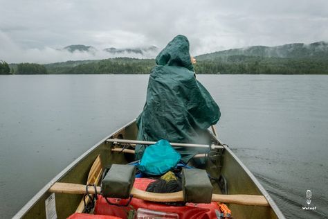 Packing list for canoe trip - what to take on a long canoe trip - WeLeaf Canoe Trip Outfit, Canoe Trip Packing List, Nalgene Water Bottle, Northern Canada, Canoe Camping, Sleeping Bag Liner, Survival Blanket, Boundary Waters, Canoe Trip