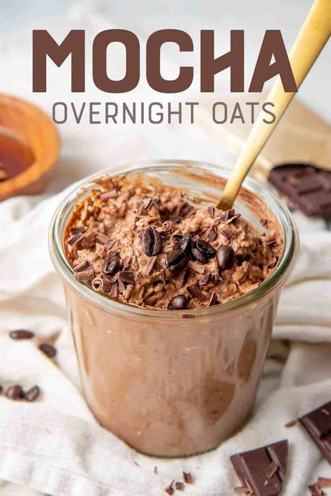 These Mocha Overnight oats have a rich chocolate and espresso flavor with a hint of caffeine, all in a breakfast that keeps you going all morning long! Overnight Oats Meal Prep, Oats Meal Prep, Mocha Overnight Oats, Coffee Overnight Oats, Oats Meal, Overnight Oats Recipe Easy, Overnight Oats In A Jar, Chocolate Overnight Oats, Oat Recipes Healthy