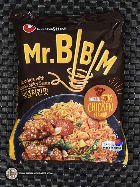 The Ramen Rater reviews an instant stir noodle from South Korea by Nongshim called Mr. Bibim with a spicy chicken flavor of Korean BBQ Branding Ideas Inspiration, Korean Spicy Chicken, Japanese Food Packaging, Packaging Snack, Korean Noodles, Spices Packaging, Drinks Packaging Design, Instant Noodle, Food Graphic Design