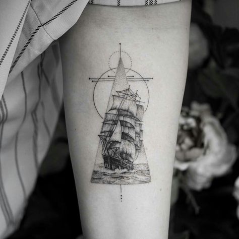 Titanic Tattoo, Arm Tattoos Black, Geometric Tattoo Pattern, Sailboat Tattoo, Boat Tattoo, Geometric Sleeve Tattoo, Tattoo Dotwork, Tattoos Geometric, Ship Tattoo