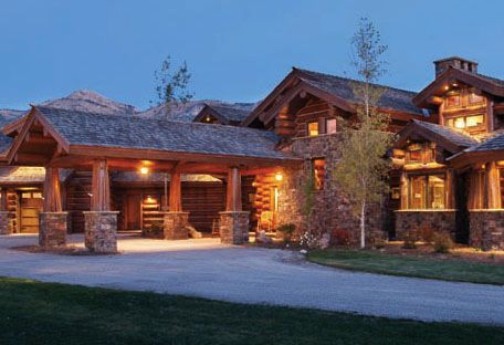 port cochere Log Homes Exterior, Chic Cabin, Rustic Log Home, Rustic Exterior, Rustic Luxe, Dream Life House, Large House, Mountain Homes, Luxury Homes Dream Houses