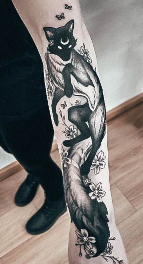 Fox Tattoo Design, Funky Tattoos, Wicked Tattoos, 4 Tattoo, Fox Tattoo, Weird Tattoos, Desenho Tattoo, Up Tattoos, Dream Tattoos