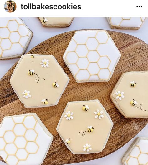 Bee Birthday Cookies, Sweet As Can Bee Cookies, Bee Sugar Cookies Decorated, Bee Cookies Royal Icing, First Bee Day Cookies, Bee Gender Reveal Cookies, Bee Theme Cookies, Bee Day Cookies, Bumblebee Cookies