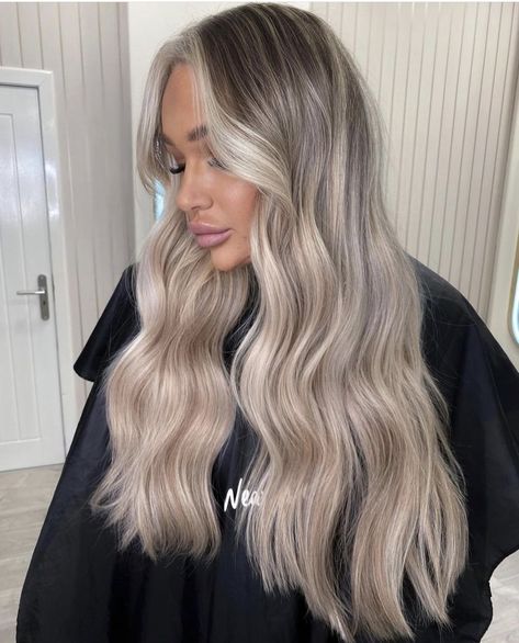 Bronde Platinum, Long Ash Blonde Hair Balayage, Balayage Hair Blonde Ashy, Ash Blonde Hair Inspiration, Platinum Blonde Hair On Brown Hair, Brown To Ice Blonde Balayage, Icy Silver Balayage, Ash Blonde Teasy Lights With Shadow Root, Root Smudge Lowlights