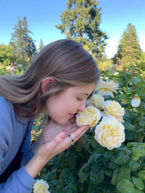 stop & smell the roses Smelling Flowers Aesthetic, Person Smelling Flower, Smelling Flowers Pose, Quince Photos, Smelling Flowers, Stop And Smell The Roses, Smell The Roses, Princess Photo, Architecture Design Drawing