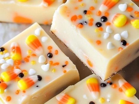 Easy 3-Ingredient Halloween Fudge: Spooky & Delicious! - NewsBreak Fudge Halloween, Strawberry Cheesecake Trifle Recipe, Halloween Fudge, Mounds Bars Recipe, Microwave Peanut Butter Fudge, Southern Caramel Cake, Lush Recipes, Hummingbird Cake Recipes, Cream Cheese Cupcakes