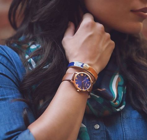 Rose Gold Womens Watch With Leather Band, Ladies Watch, Brown Leather Watch, Rose Gold Watches for W Blue Dial Watches Women, Gold Womens Watch, Watch Outfit, Wrist Watch For Women, Colors For Dark Skin, Rose Gold Watches Women, Gold Watches, Brown Leather Watch, Watches Women Leather