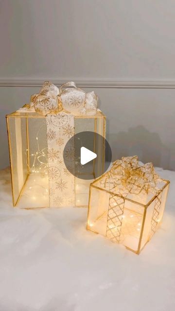 640K views · 39K likes | Kendra Davis on Instagram: "🎁 DIY Light Up Gift Boxes🎁  Hey-hey L♥️VES!!   I  OBSESSED with these light up gift boxes I made 😍😍😍.    ♥️I used a pack of 6 inch wooden dowels for the smaller box, and a pack of 12 inch wooden dowels for the larger box (from the @dollartree ).    ♥️I got a light gold piece of tulle and covered the top and all of the sides of the box…,leaving the bottom open.   ♥️I added gold ribbon to give this box a real “gift” look 🥰  ♥️To finish it off, I put a string of battery operated lights inside each box (that’s why I didn’t put tulle on the bottom).   Let me me know what you think 😊  🎁Follow me for more crafts/DIY’s @my_home_by_kendra_nicole   ♥️Like ♥️Comment ♥️Share   #dollartreediys #diy #crafts #imcrafty #christmasdiys #dollartree Light Up Box, Diy Christmas Lights, Landscaping Simple, Diy Light, Candy Land Christmas Decorations Outdoor, Christmas Float Ideas, Diy Christmas Decorations Easy, Candyland Decorations, Candy Christmas Decorations