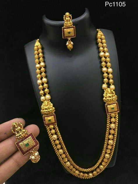 Rani Haar #realgoldjewellery Modern Gold Necklace Designs, Modern Gold Necklace, Gold Jewelry Design, Gold Necklace Design, Gold Haram, Thick Necklace, Rani Haar, Gold Jewelry Simple Necklace, Gold Necklace Indian Bridal Jewelry