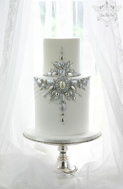 Jewel Cake, Bling Cakes, White Wedding Cake, Elegant Wedding Cakes, Elegant Cakes, Unique Cakes, Wedding Cake Inspiration, Julia Child, Special Cake