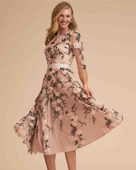 30 Floral Dresses for the Mothers of the Bride and Groom | Martha Stewart Weddings Shabby Chic Outfits, Floral Dresses With Sleeves, Formal Dresses Australia, Dresses By Pattern, Mother Of Bride Outfits, Bride Floral, Dresses Australia, 파티 드레스, Mother Of Groom Dresses