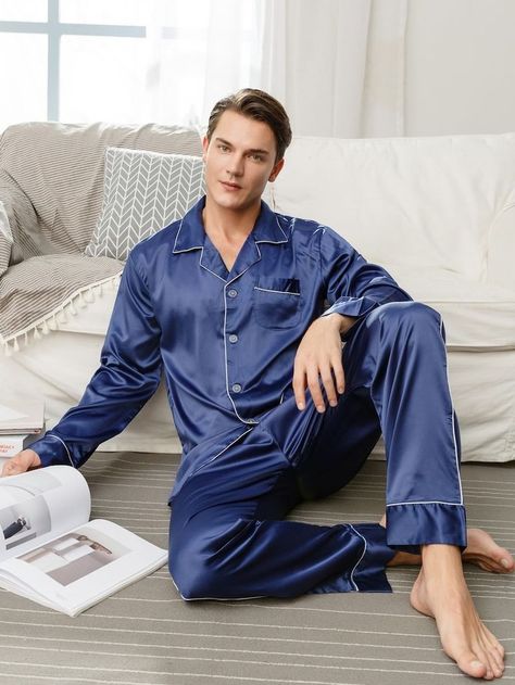 Pyjama Satin, Fashion Boy, Plus Size Pajamas, Silk Pajama Set, Elegante Casual, Satin Pyjama Set, Satin Pajamas, Silk Pajamas, Pocket Shirt