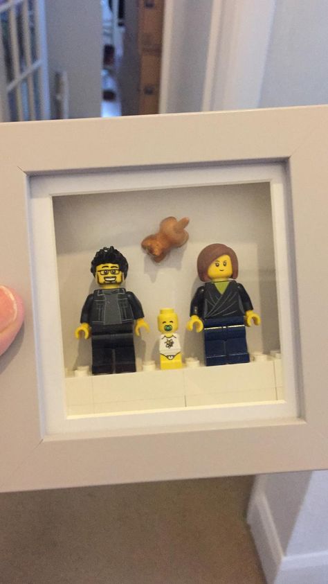 Lego Family, In Frame, Art Craft, Lego, Arts And Crafts, Nursery, Frame, Art