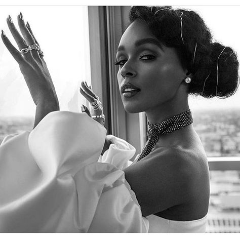 48.6k Likes, 411 Comments - Janelle Monáe (@janellemonae) on Instagram: “"The world is ever changing and Hollywood is just going to have to adapt."-JM #moonlight…” Janelle Monae, Janelle Monáe, Munaluchi Bride, Aesthetic People, Celebrity Portraits, Dark Skin Women, Girl Crushes, Black Is Beautiful, Beautiful Black Women