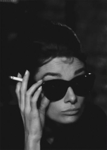 Audrey Hepburn What GIF - AudreyHepburn What Really - Discover & Share GIFs Victoria Tornegren, Holly Golightly, Audrey Hepburn Style, Hepburn Style, Wearing Sunglasses, Sofia Coppola, Actrices Hollywood, Breakfast At Tiffanys, Grace Kelly