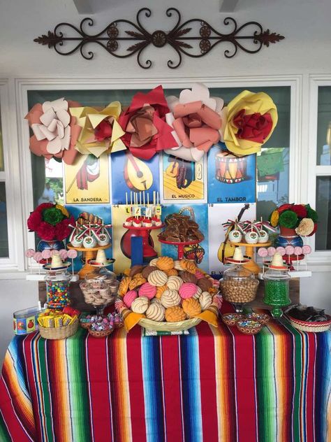 Mexican Birthday Party Ideas, Party In Mexico, Ideas Para Decorar Una Fiesta, Mexican Birthday Party, Mexican Theme Baby Shower, Mexican Fiesta Birthday Party, Mexican Theme Party Decorations, Mexican Baby Shower, Mexico Aesthetic