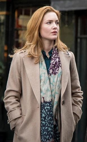 Robin Ellacott | Cormoran Strike Wiki | Fandom Holiday Grainger, Robin Ellacott, Cormoran Strike, Holliday Grainger, Tom Burke, London Street Style, Strawberry Blonde, Inspirational Women, Beautiful People