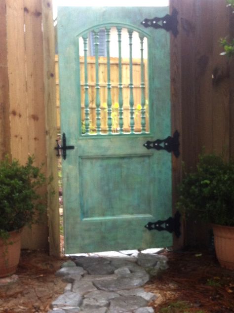 my new garden gate!  an old wooden door from a school that I painted Wooden Door Exterior, Wooden Garden Decor, Backyard Door, Porch Gate, Backyard Gates, Garden Gates And Fencing, Exterior Garden, Attic Staircase, Garden Fence Art