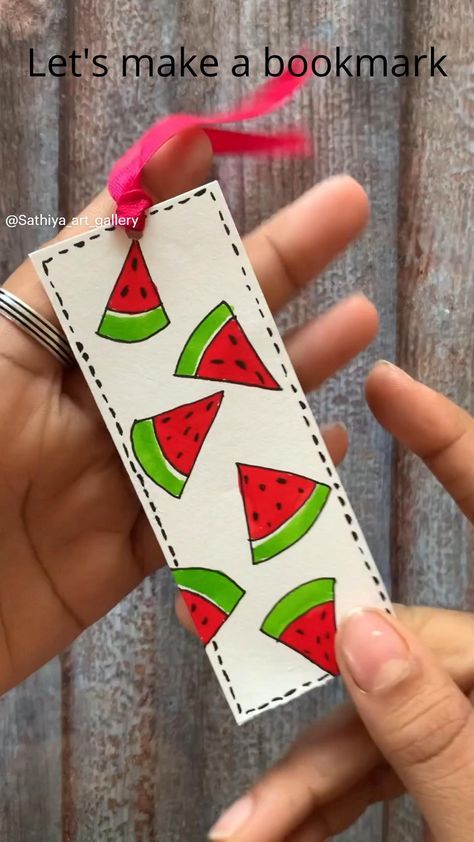 Made a watermelon bookmark. Watermelon Bookmark, Homemade Bookmarks, Handmade Bookmarks Diy, Diy Crafts Bookmarks, Book Crafts Diy, Creative Bookmarks, Bookmark Craft, Bookmarks Kids, Cute Bookmarks