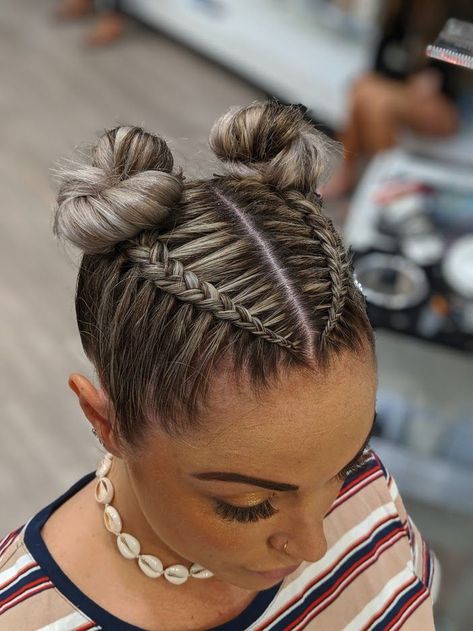 Mar 7, 2020 - Festival style hair braiding with space buns Festival Hair Braids, Space Buns Hair, Two Buns, Hairstyle Examples, Rave Hair, Hairstyles Natural, Hairstyles Braided, Dance Hairstyles, Hairstyles Men