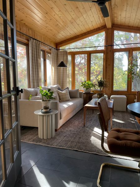 Three Season Addition, Sun Room Back Of House, Small Four Seasons Room Addition, Dark Ceiling Sunroom, Sunroom Ideas Wood Paneling, Cozy 3 Season Porch, Four Season Screened In Porch, Modern 3 Season Room, Added On Sunroom