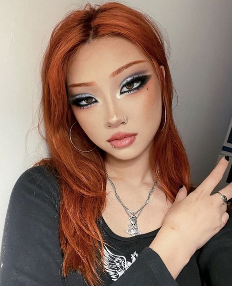 Ginger Goth Makeup, Ginger Goth, Goth Gf, Prom Eye Makeup, Special Makeup, Work Makeup, Doe Eyes, Alternative Makeup, Emo Makeup