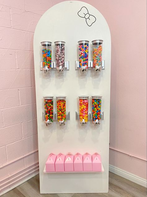 Candy Dispenser Wall Party, Candy Wedding, Candy Wall Dispenser, Candy Wall Display, Candy Dispenser Wall, Diy Candy Wall, Treat Wall, Snack Wall, Candy Wall