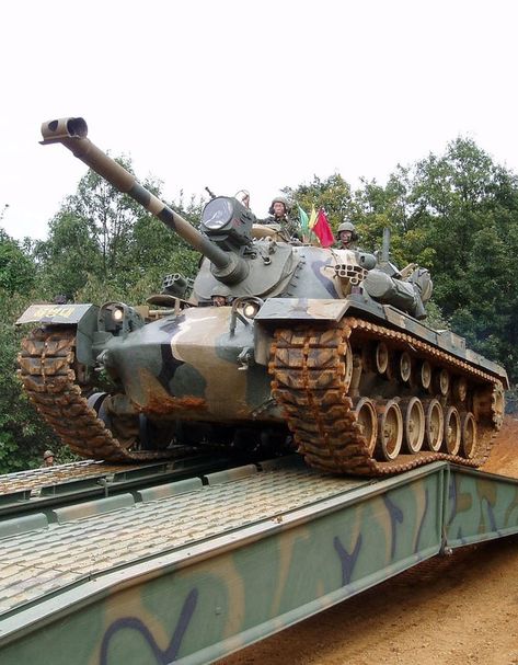 Patton Tank, Battle Tank, World Of Tanks, Army Vehicles, Military Vehicles, Camouflage, Vehicles