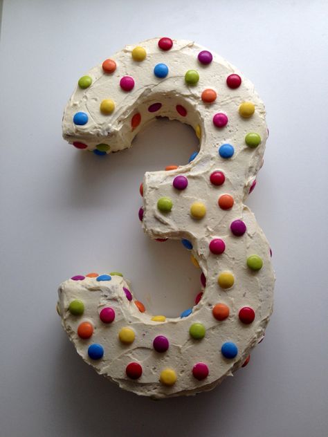 Number 3 Rainbow Cake, Number 3 Cake Design, Number 3 Cake For Boys, 3 Shaped Birthday Cake, Birthday Cake Number Shape, 4 Cake Number, Three Year Old Birthday Cake, 3 Cake Number, Number Cake 3