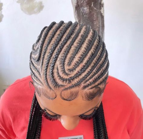 Small Feeders Braids To The Back, Feed In Braids Cornrows With Heart, Extra Small Straight Back Feed In Braids, 6 Feed In Braids With Heart On The Side, Small Feed In Braids Cornrows With Heart, Cornrows Natural Hair, Cornrows Braids For Black Women, Pretty Braids, Short Box Braids Hairstyles