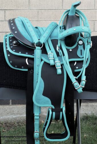 (eBay) Find many great new & used options and get the best deals for USED 12 13 YOUTH KIDS BLUE WESTERN TRAIL RIDING BARREL RACING TRAIL HORSE SADDLE at the best online prices at eBay! Free shipping for many products! Pretty Saddles, Western Tack Sets, Horses Tack, Riding Saddle, Trail Horse, Western Trail, Barrel Racing Tack, Western Tack, Tack Sets