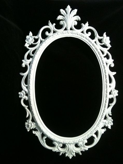 Picture Frame Mirror, Gothic Mirror, Victorian Picture Frames, Cnc Designs, Victorian Mirror, Baroque Decor, Oval Picture Frames, Victorian Frame, White Victorian