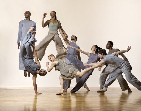 Lois Greenfield, Painting Tattoos, Scenic Design Theatres, Physical Theatre, Contemporary Dance Costumes, Dance Photography Poses, Alvin Ailey, Antonio Brown, Bolshoi Ballet