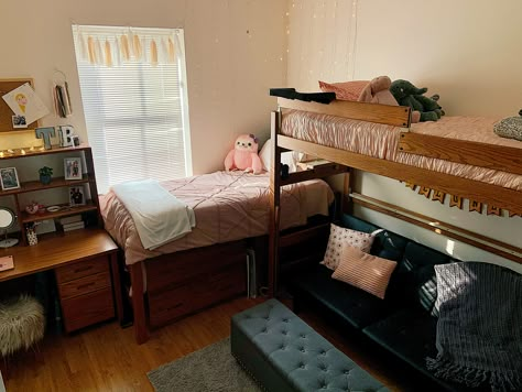 Bunk Bed Dorm Room, Bunk Bed Dorm Room Ideas, Bunk Bed Dorm, College Aesthetic Study, Aesthetic Study Tips, Dorms Ideas, Ideas For The Room, Collage Dorm Room, Dorm Things