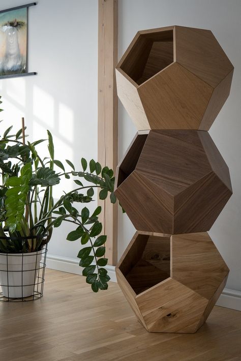 Wooden Bed Side Table, Bed Side Table Design, Cat Furniture Design, Geometric Side Table, Bed Wooden, Modern Cat Furniture, Modern Cat Tree, Walnut Tree, Cat Cave