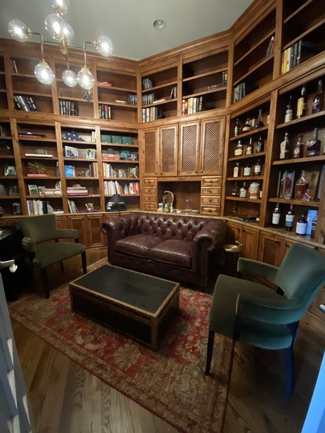 1920’s inspired Whiskey Library lounge / Office 1920s Home Office, Gentlemans Office Decor, Chesterfield Lounge Styling, Whiskey Room Man Caves Vintage Gentlemen, 1930s Office Decor, Bourbon Library Room, Men’s Library, 1920s Office Decor, Home Whiskey Room