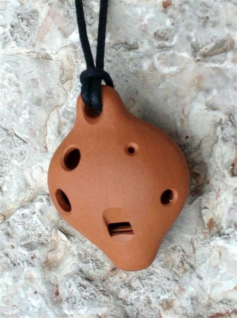 Clay ocarinas are my favorite. Clay Whistles Ideas, Clay Instruments, Ceramic Flute, Clay Ocarina, Ceramic Glaze Recipes, Sculptures Céramiques, How To Make Clay, Hand Built Pottery, Pottery Classes